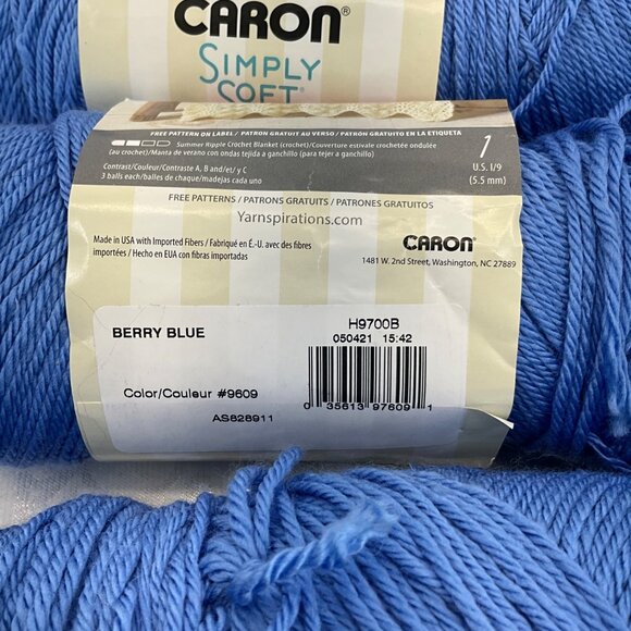 Caron Simply Soft Berry Blue Yarn Bundle 6 Oz 315 Yards Acrylic - Picture 2 of 2